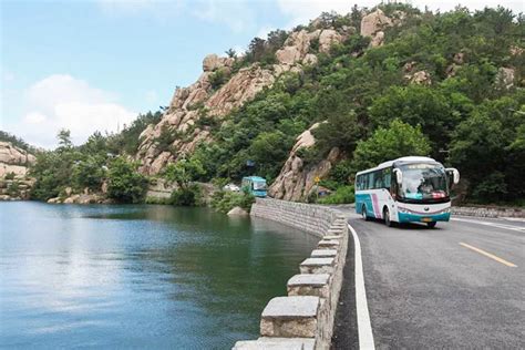 如何坐車去嶗山：一次心靈之旅的指南與沉思